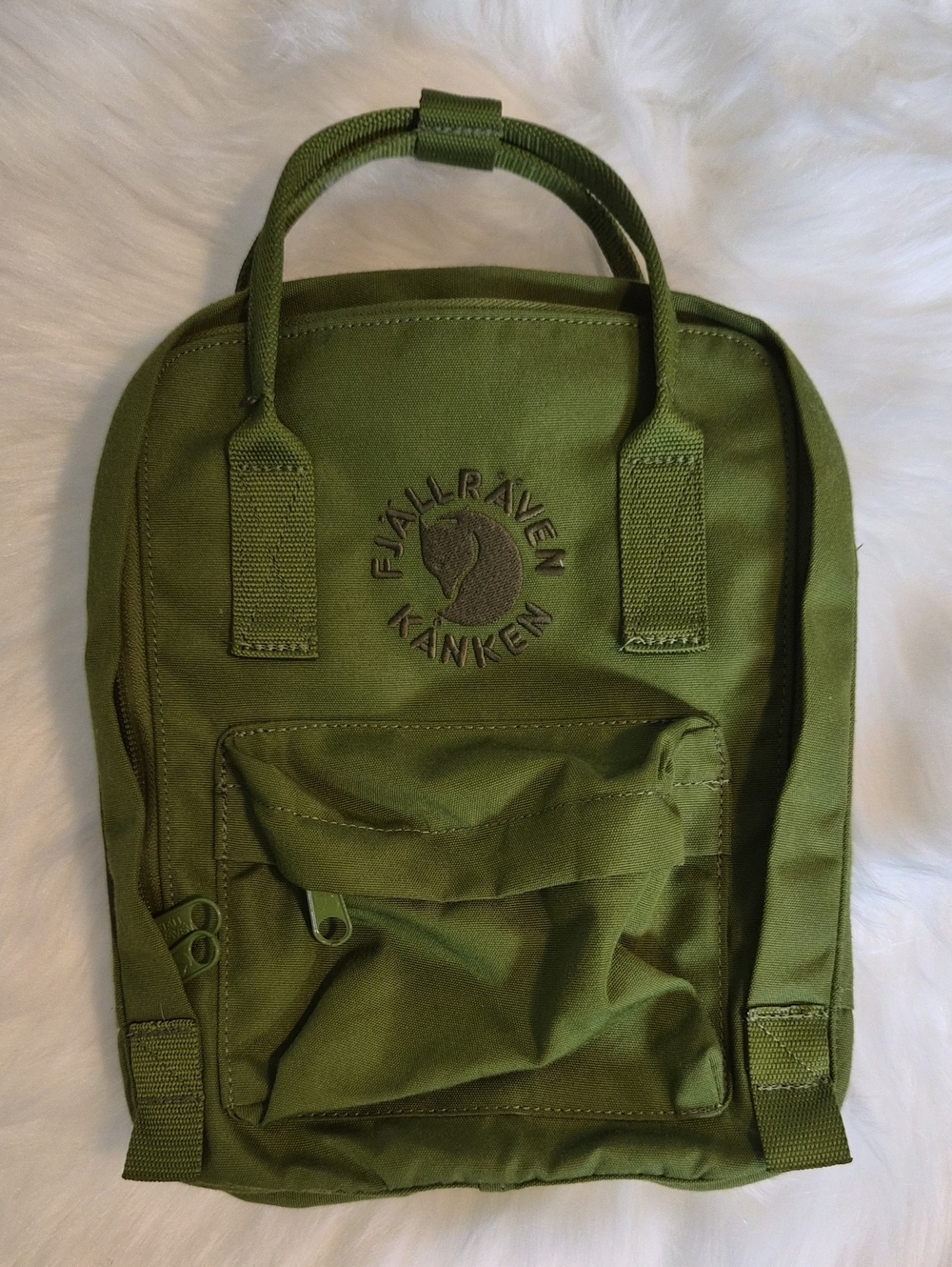Kanken Mini 7L Backpack - No Seat Cushion Included